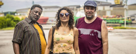 Pablo (Otávio Muller), Luisão (Ailton Graça), Conceição (Dira Paes)